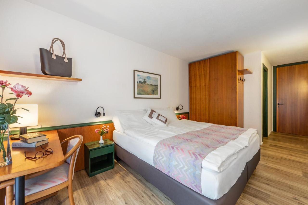 Pippo Hotel Terzolas Exteriör bild